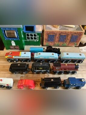 Lot 14pc Wooden Railway Trains, Cargo, & Cars, Thomas Brio Melissa Doug PlanToys